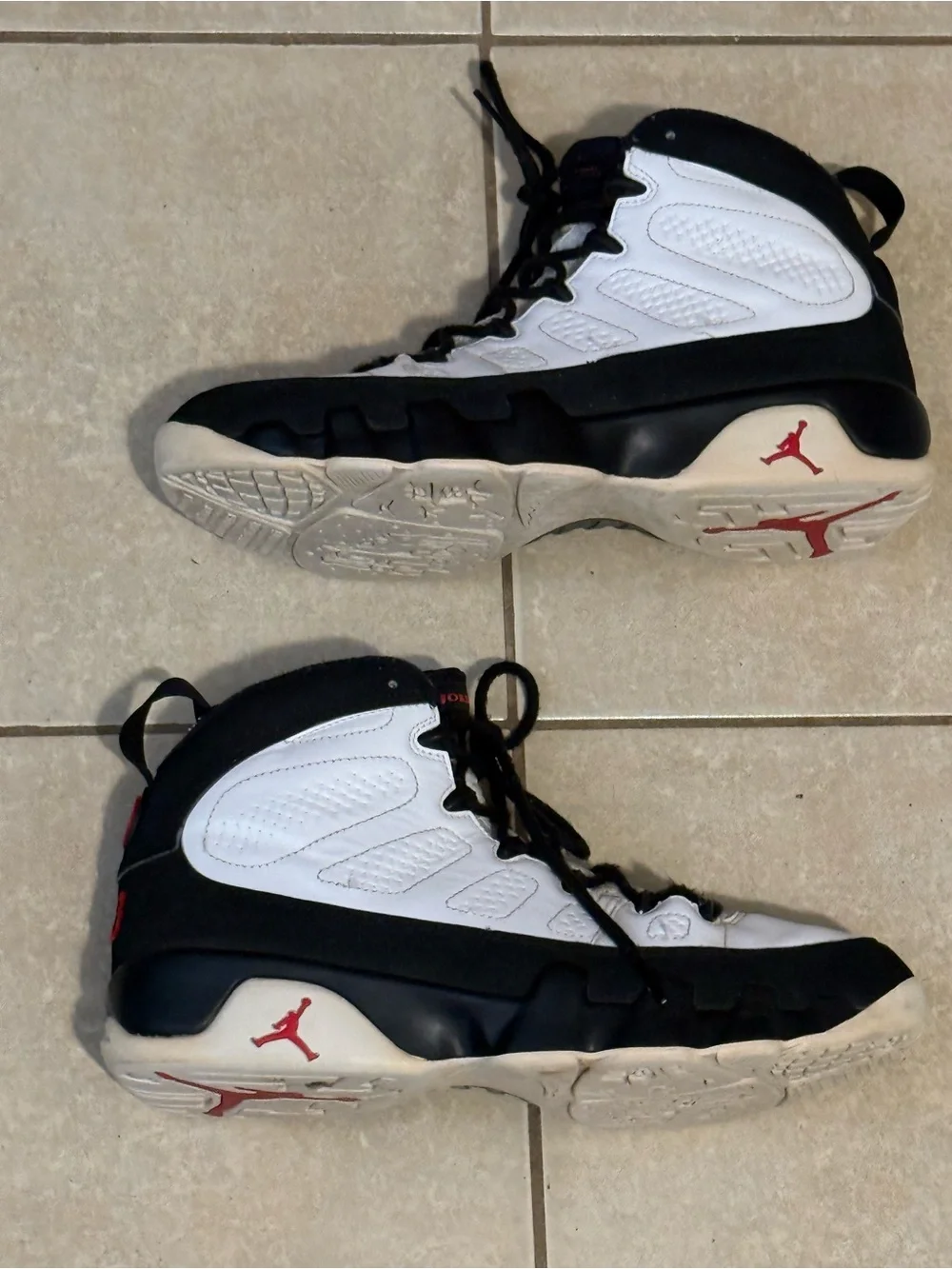 Air Jordan 9 Retro Space Jam  Black White 2016  302370-112 Size 10.5 Used
